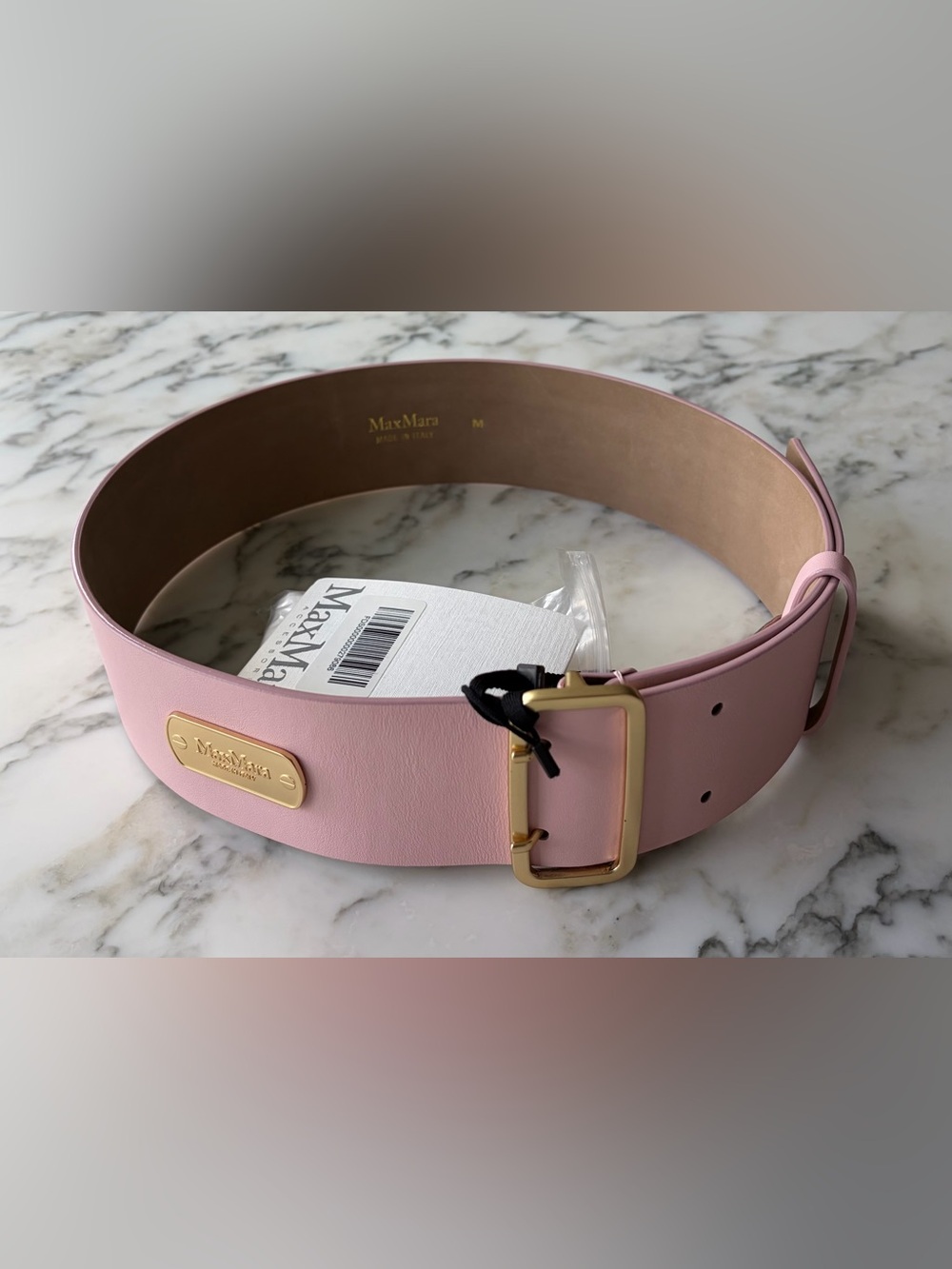 MaxMara Pink Zuppa Leather Belt with Gold Logo Plate (Size M)